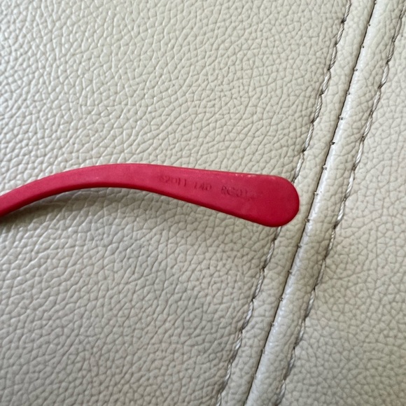 Lv sunglasses - Picture 5 of 9